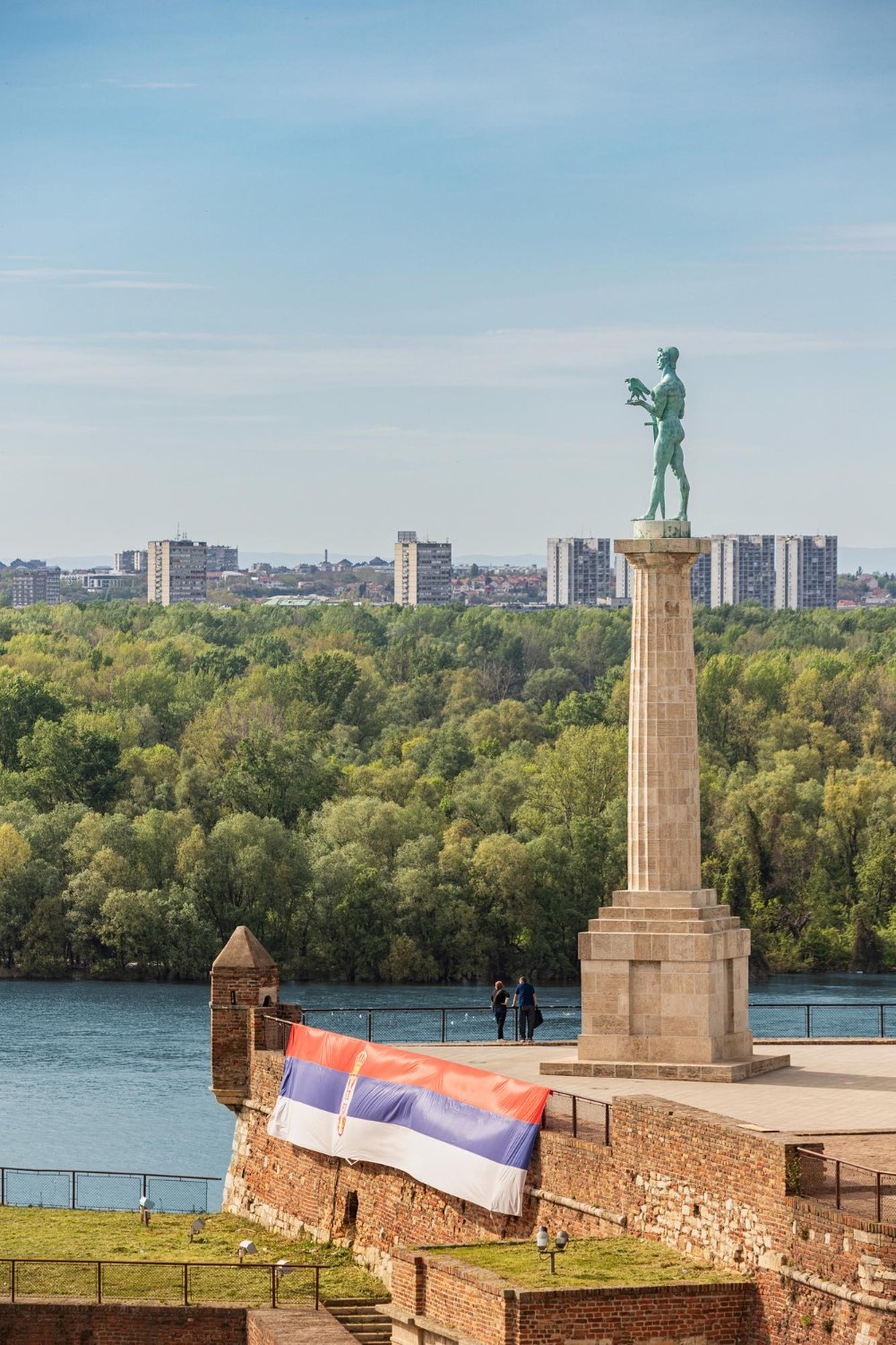 The Victor monument and Serbian flag at Belgrade Fortress